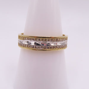 14K Two Tone Gold Diamond Cut Chevron Pavé Accent Band Ring Size 9.5 3.2g