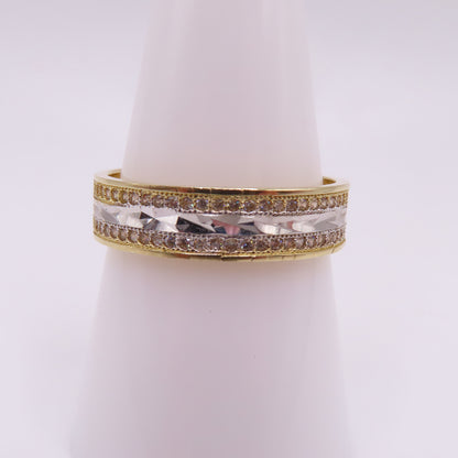 14K Two Tone Gold Diamond Cut Chevron Pavé Accent Band Ring Size 9.5 3.2g
