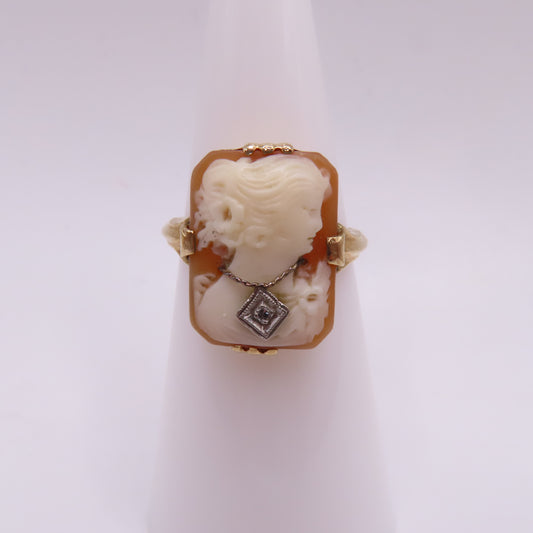 Vintage 10K Yellow Gold Habillé Cameo Shell Carved Lady Ring Size 5.5 3.2g