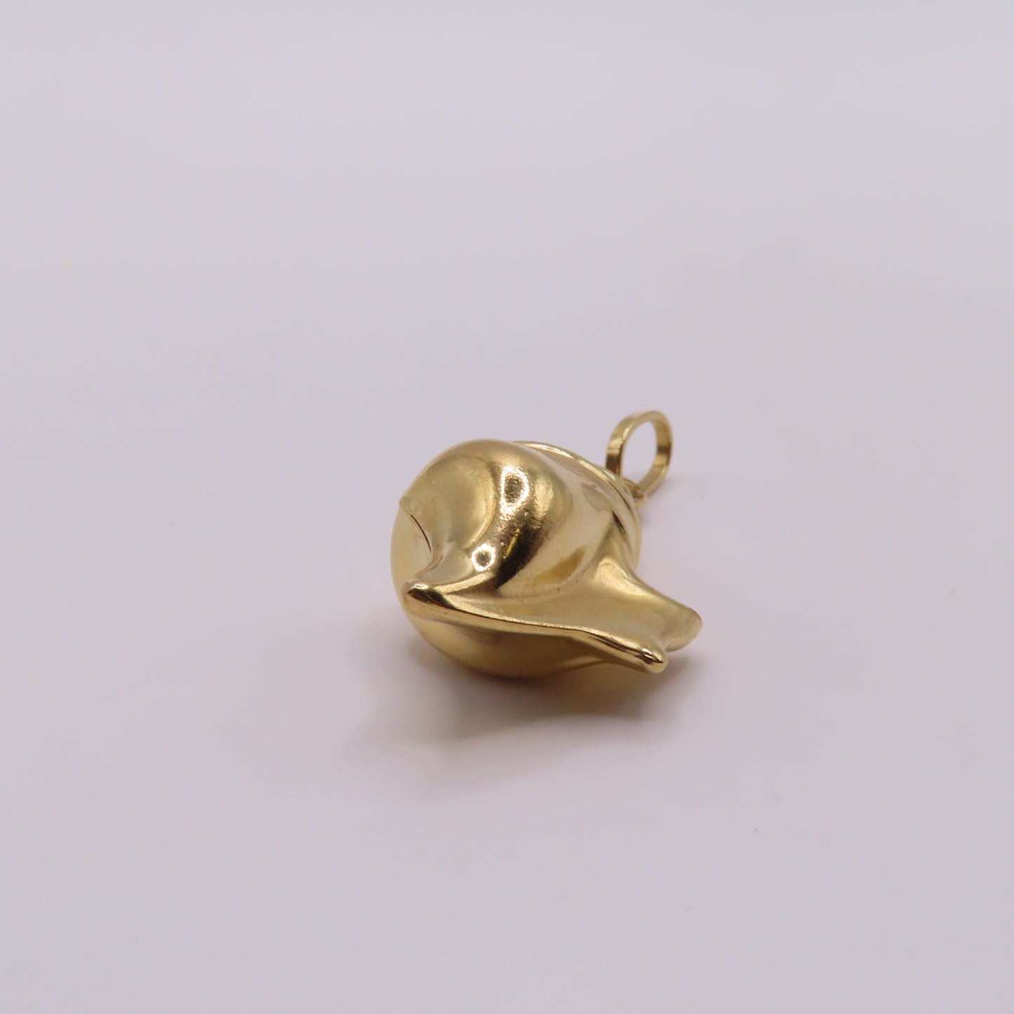 18K Yellow Gold Conch Sea Shell Pendant Marine Nautical Ocean Charm 1.5" 2.5g