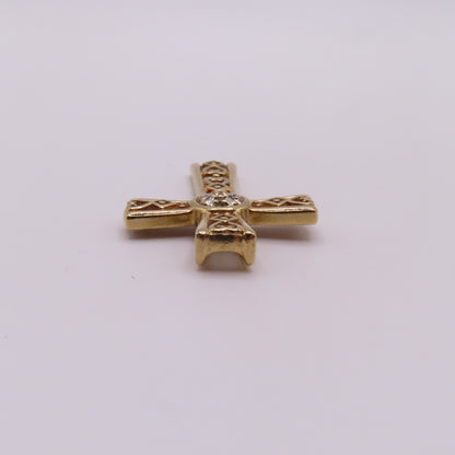 10K Yellow Gold Openwork Filigree Cross with Diamond Cluster Pendant 2.2g