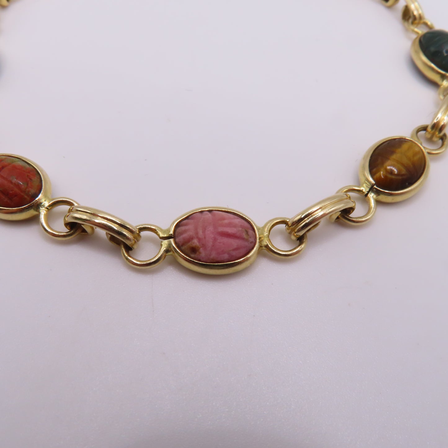 14K Yellow Gold Multi-Color Carved Scarab Beetle Gemstone Bracelet 7.5" 7.5g