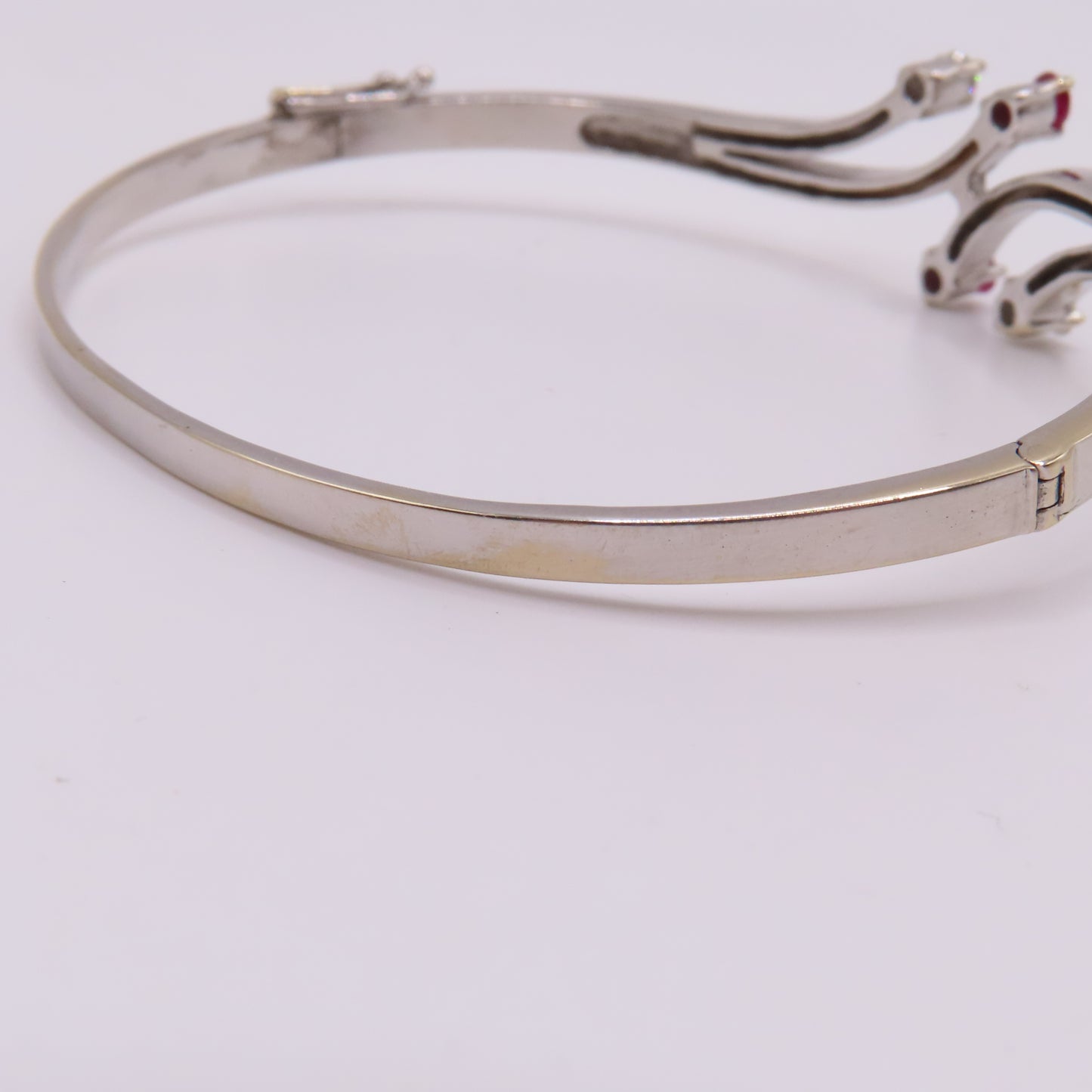 18K White Gold Ruby & Diamond Hinged Bangle Bracelet 6-3/4" 15.3g