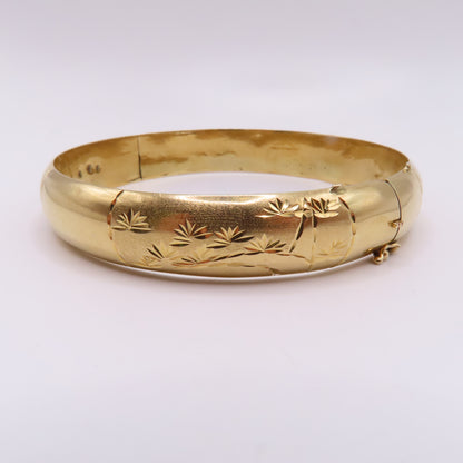 18K Yellow Gold Hinged Bangle Engraved Floral Leaf Design Bracelet 7-3/4" 20g
