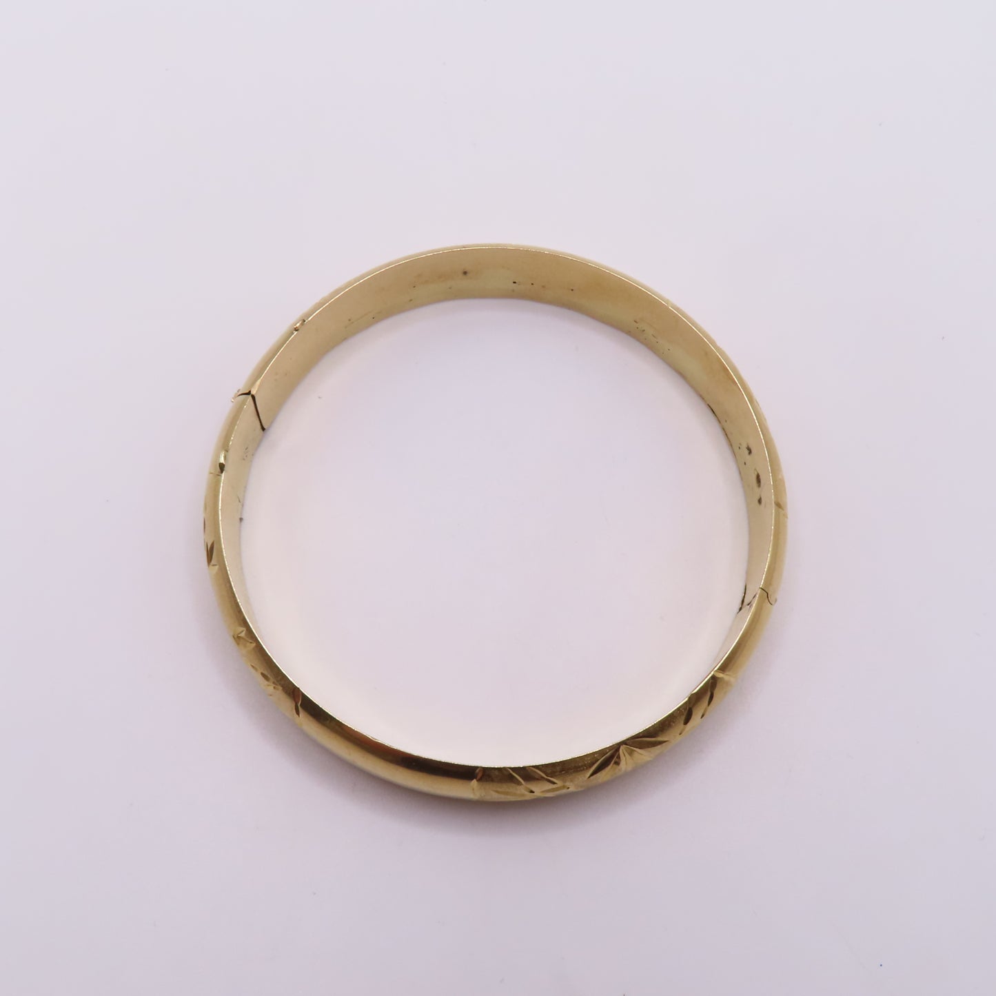 18K Yellow Gold Hinged Bangle Engraved Floral Leaf Design Bracelet 7-3/4" 20g