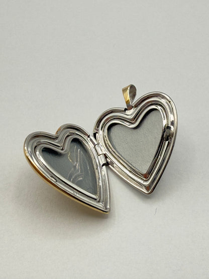 10K Two-Tone Gold Heart Picture Locket Pendant 2.5g – Folding Design With Photo Compartments