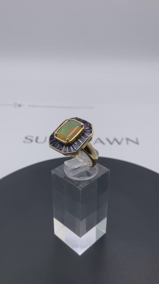 10K Yellow Gold Opal & Amethyst Ring with Baguettes – Size 7 – 4.4g